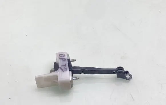 Toyota Land Cruiser (J150) Front door check strap stopper 6861060160