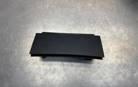 Peugeot 407 Car ashtray 9644562177 A1047513 A1047523