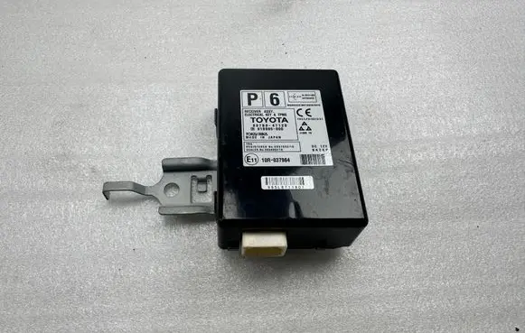 Toyota Prius+ (ZVW40) Tire pressure control unit 897B047120