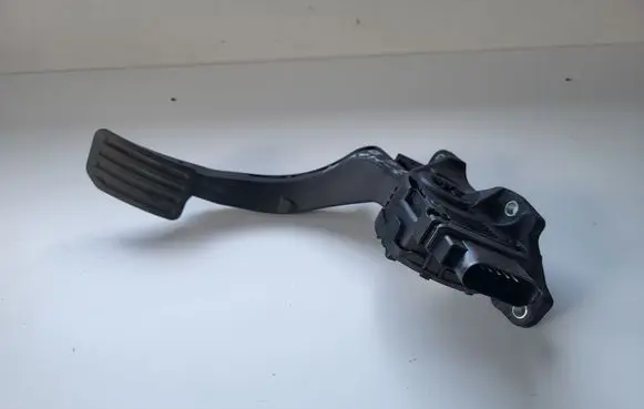 Ford S-MAX Accelerator throttle pedal