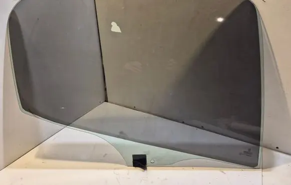 Peugeot 206 Rear door window glass 43R000464