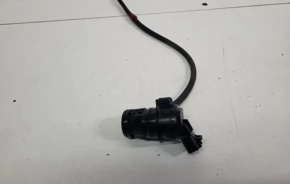 Toyota RAV 4 (XA30) Windscreen/windshield washer pump 8533071010