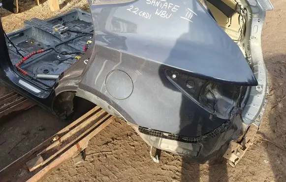 Hyundai Santa Fe Rear quarter panel 22CRD1