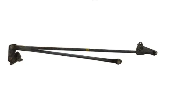 Mitsubishi Montero Front wiper linkage 