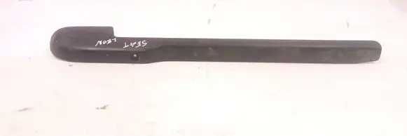 Seat Leon (1M) Front passenger seat rail trim 1J0881087D