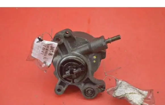 Ford Kuga I Vacuum pump D165-1C2