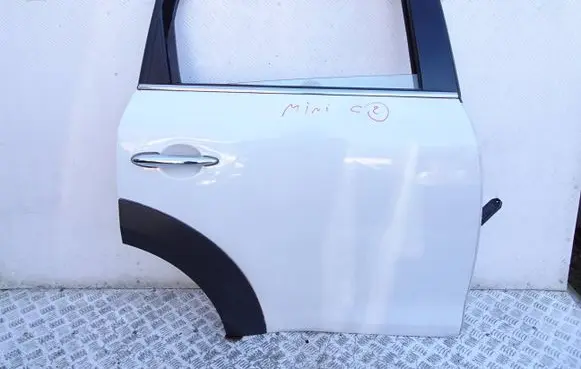Mini Cooper Countryman R60 Rear door 3ry