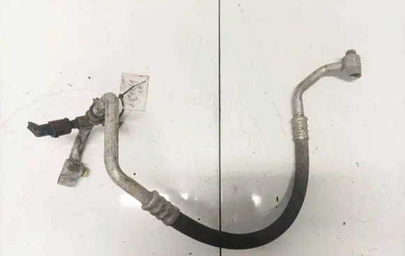 Ford Focus Air conditioning (A/C) pipe/hose