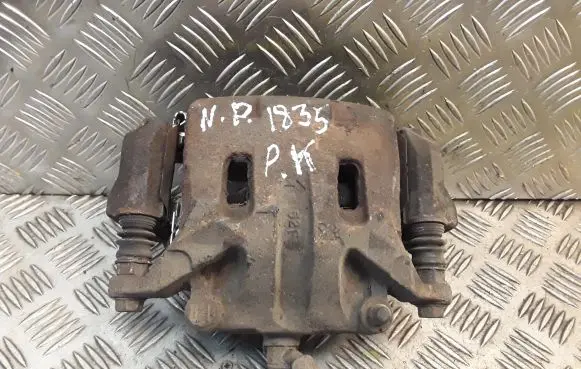 Nissan Pathfinder R51 Front brake caliper