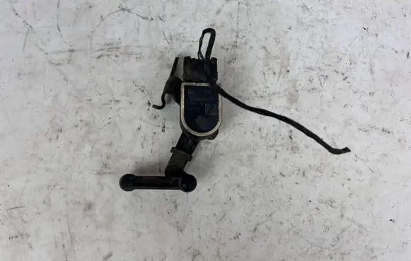 BMW 5 GT F07 Headlight/headlamp level sensor 6860843
