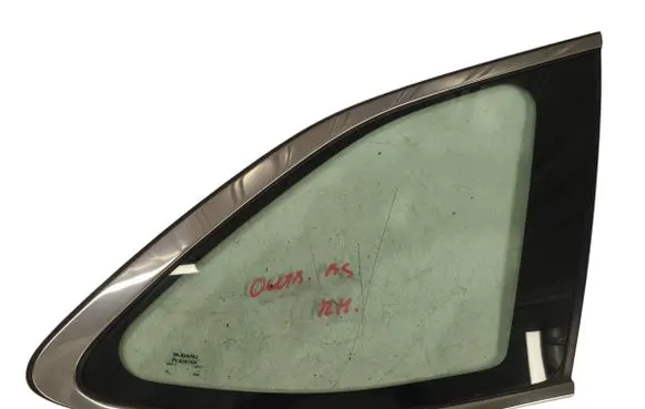 Subaru Outback (BS) Rear side window 