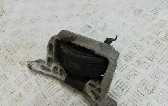Ford Grand C-MAX Engine mount bracket CV61-6F012-EB 12321081