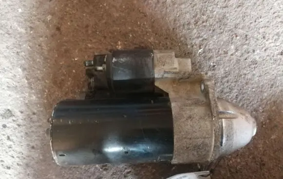 Mercedes-Benz A W168 Starter motor 0051510601