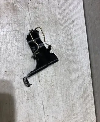 Ford Focus Engine mounting bracket h6bg9s430ac