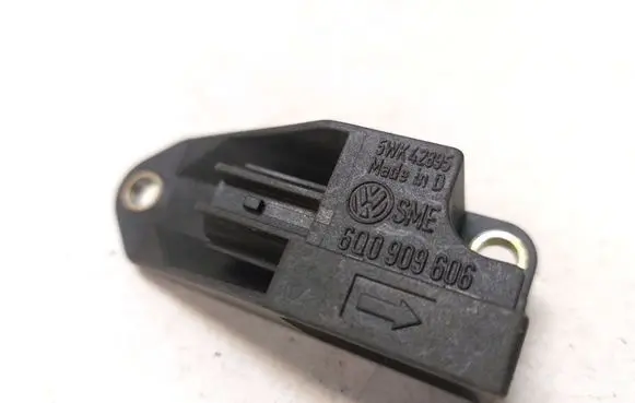 Volkswagen Caddy Airbag deployment crash/impact sensor 6Q0909606
