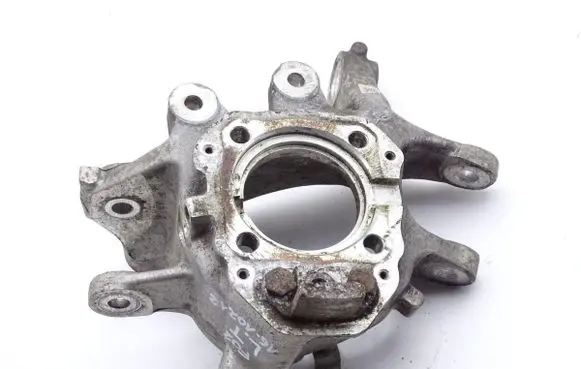 BMW 7 F01 F02 F03 F04 Rear wheel hub spindle/knuckle 6775853