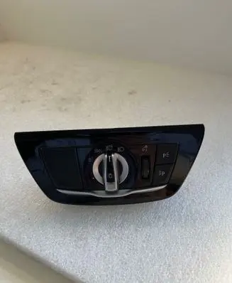 BMW 5 G30 G31 Light switch 6841879
