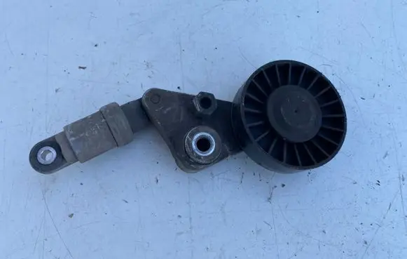 Opel Astra G Alternator belt tensioner 