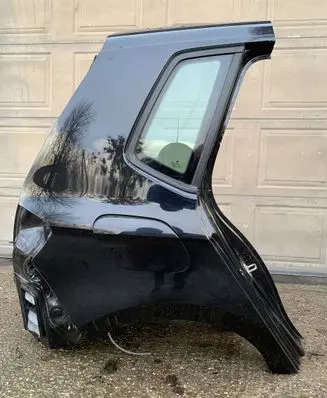 Volkswagen Golf Sportsvan Rear quarter panel 