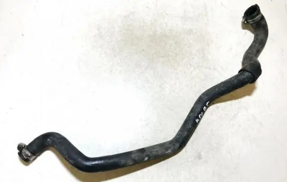 Nissan Primera Engine coolant pipe/hose