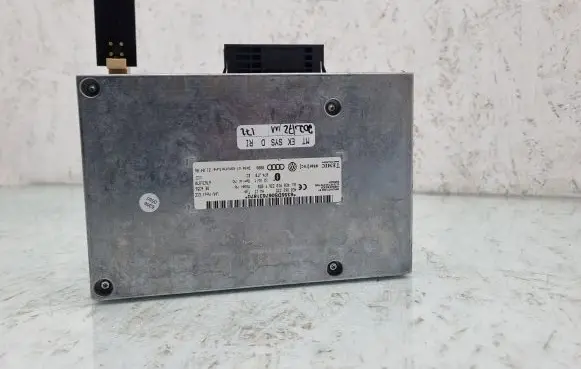 Audi A6 S6 C6 4F Bluetooth control unit module 4E0862335