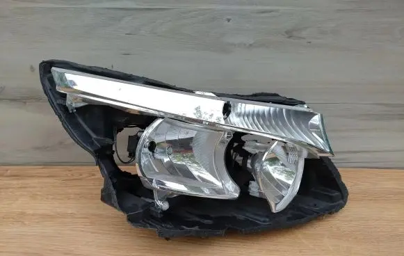 Mercedes-Benz Vito Viano W447 Headlight/headlamp A447820161