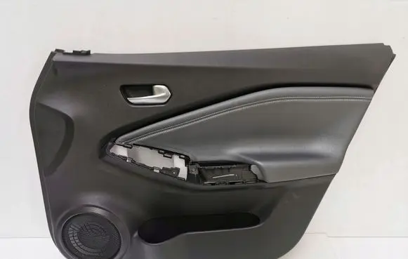 Nissan Juke II F16 Front door card panel trim 809006PA0A