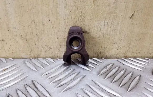 Fuel Injector clamp holder