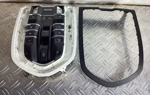 Porsche Cayenne (92A) Front seat light 7PP868404NS
