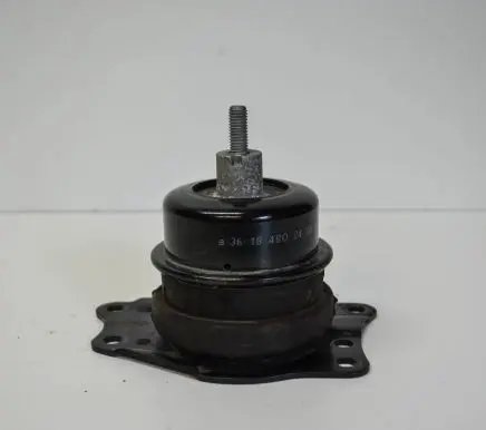 Seat Ibiza IV (6J,6P) Engine mount bracket