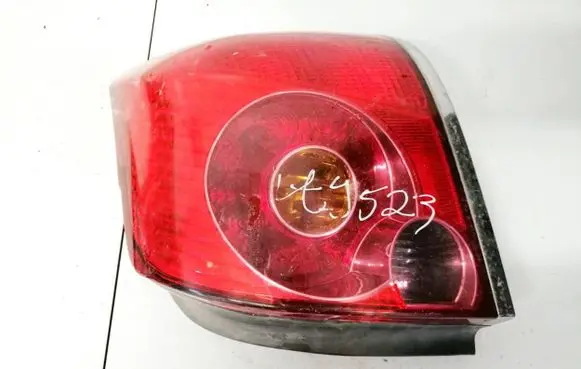 Toyota Avensis T250 Rear/tail lights 89028982