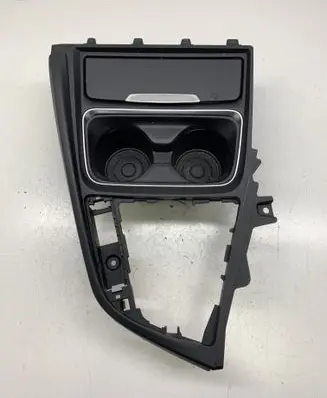 Cup holder front