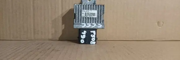 Glow plug pre-heat relay