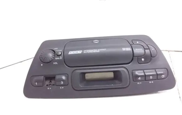 Fiat Marea Radio/CD/DVD/GPS head unit 91830681