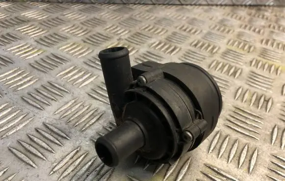Mercedes-Benz A W169 Electric auxiliary coolant/water pump 2118350264