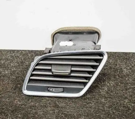 Audi Q3 8U Dashboard air vent grill cover trim 8U2820901B