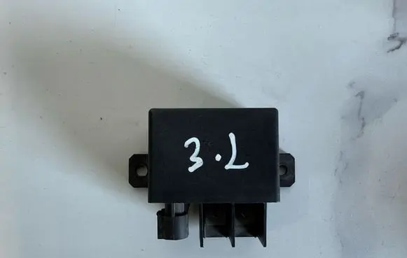 Mercedes-Benz E W211 Charging relay A0025423819