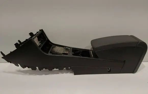 Volkswagen PASSAT B6 Armrest 3C0863319S