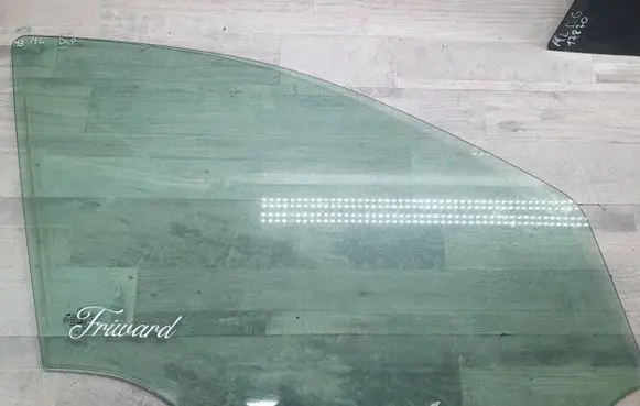 Mercedes-Benz ML AMG W164 Front door window glass four-door 43R008010 S70WDG41