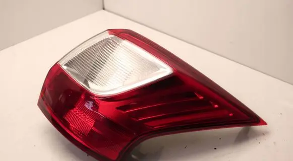 Ford Grand C-MAX Rear/tail lights 