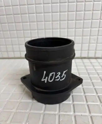 Volvo V50 Mass air flow meter 0281002730 9105549 30677999