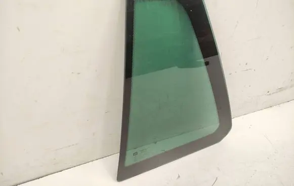 Opel Insignia A Rear vent window glass 13237856 DOT747M538AS3 E000090