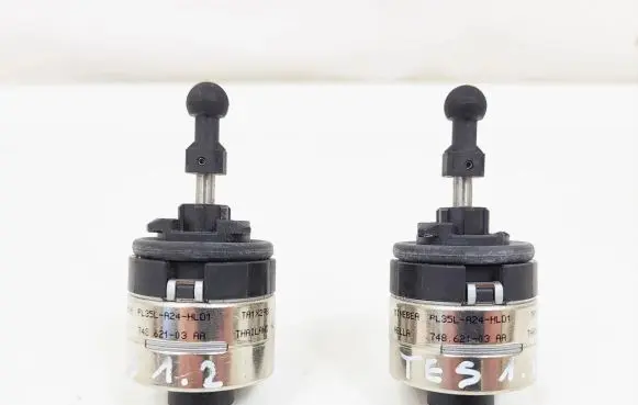 Tesla Model 3 Headlight level adjustment motor 