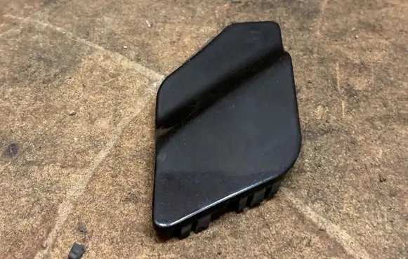 Mercedes-Benz SLK R172 Front tow hook cap/cover A1728852623