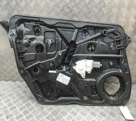 Mercedes-Benz GLE (W166 - C292) Front door electric window regulator A1667201102 A1669060201
