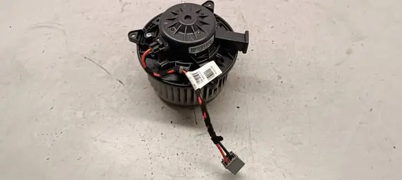 Chevrolet Malibu Heater fan/blower 5242710201 A121080493