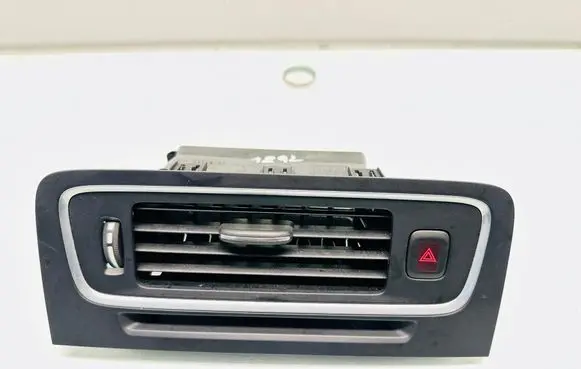 Volvo V60 Dash center air vent grill 30791699
