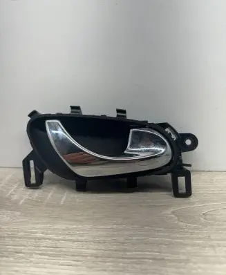 Nissan Qashqai Rear door interior handle 806704EA0A 31401090
