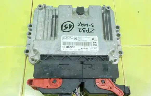 Ford S-MAX Engine control unit/module BG9112A650A ZP32