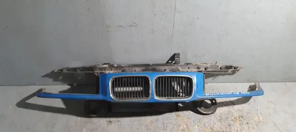 BMW 3 E36 Front bumper upper radiator grill 